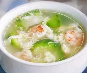 大下巴网红吃瓜不漏汤